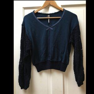 2000s Free People Knit Sleeved Top Sz XS